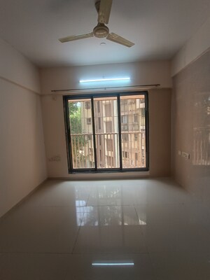 Room in 2 BHK Apartment at Navkar Happy Homes, Ic Colony – for Rent