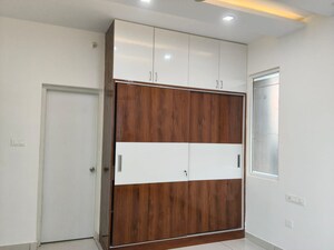 Furnished Amenities in 2 BHK Apartment at Prestige Lakeside Habitat, Varthur – for Rent