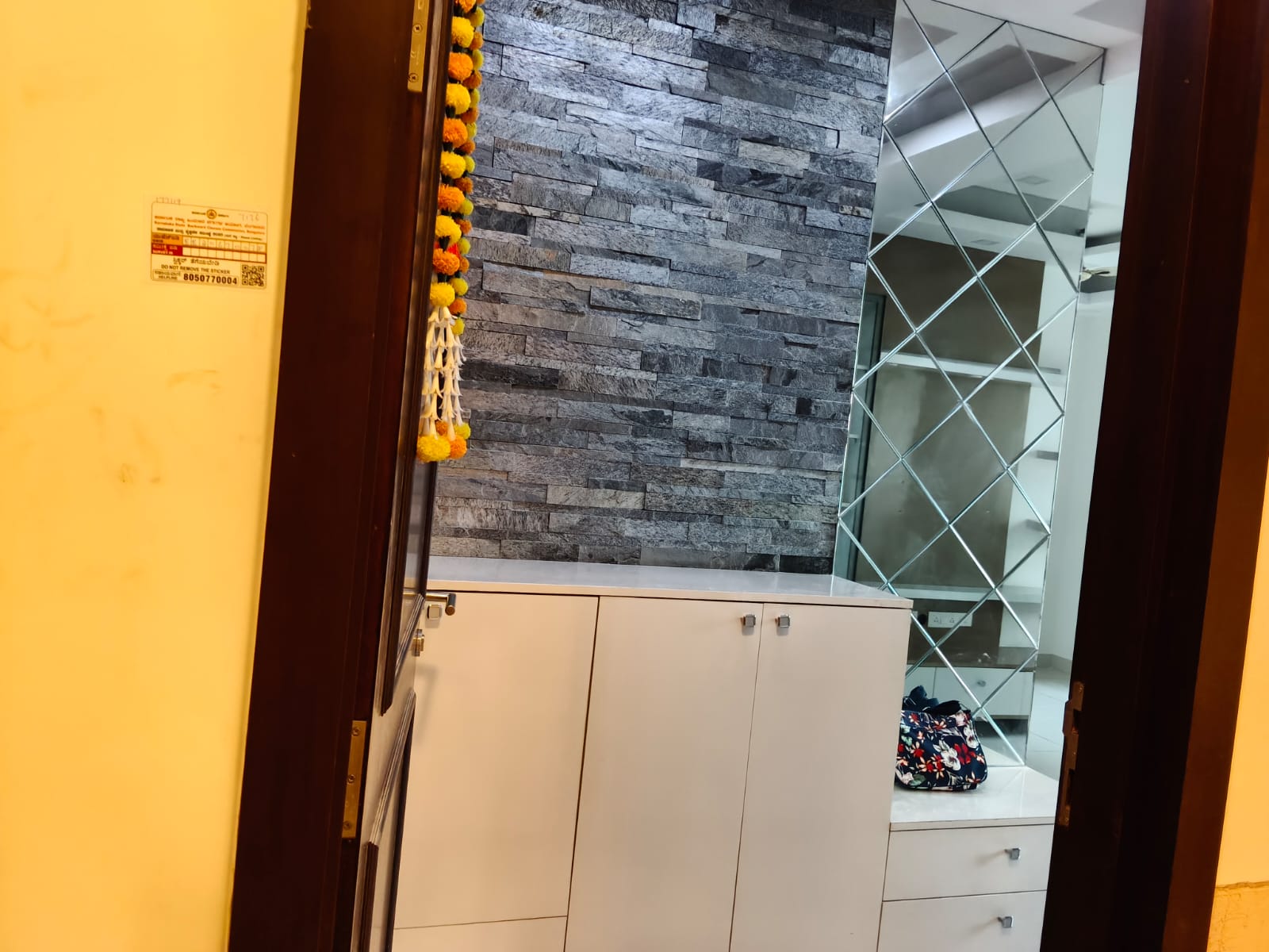 2 BHK Apartment For Rent in Prestige Lakeside Habitat