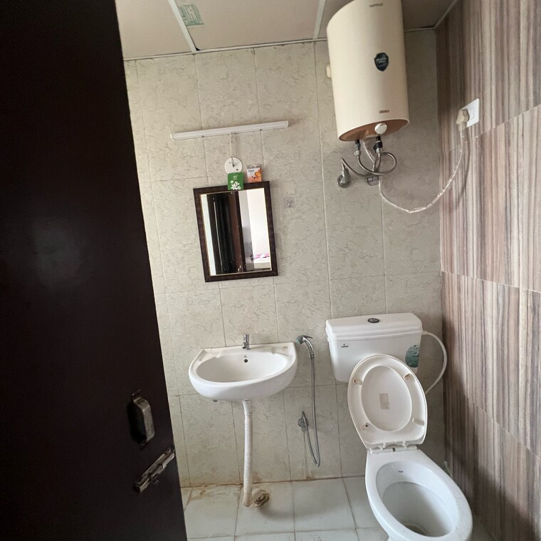 Bathroom, pivotal-riddhi-siddhi 2 Bedroom 587 Sq.Ft. Apartment In Sector 99 Gurgaon 9362004
