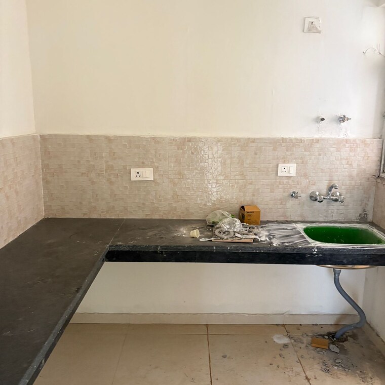 Kitchen, signature-the-millennia-3 2 Bedroom 600 Sq.Ft. Apartment In Sector 37d Gurgaon 9362011