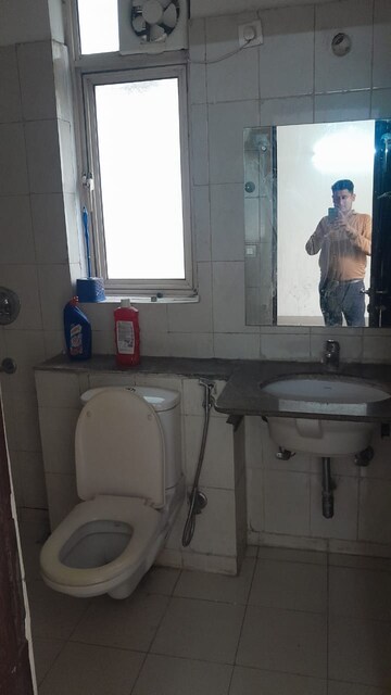Bathroom in 3 BHK Builder Floor at Unitech Woodstock Floors, Sector 50 – for Rent