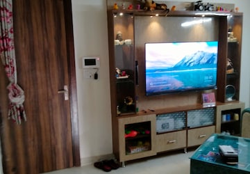 Living Room in 2 BHK Builder Floor at Shiv Ganga Apartments Vasundhara, Vasundhara Sector 4 – for Rent