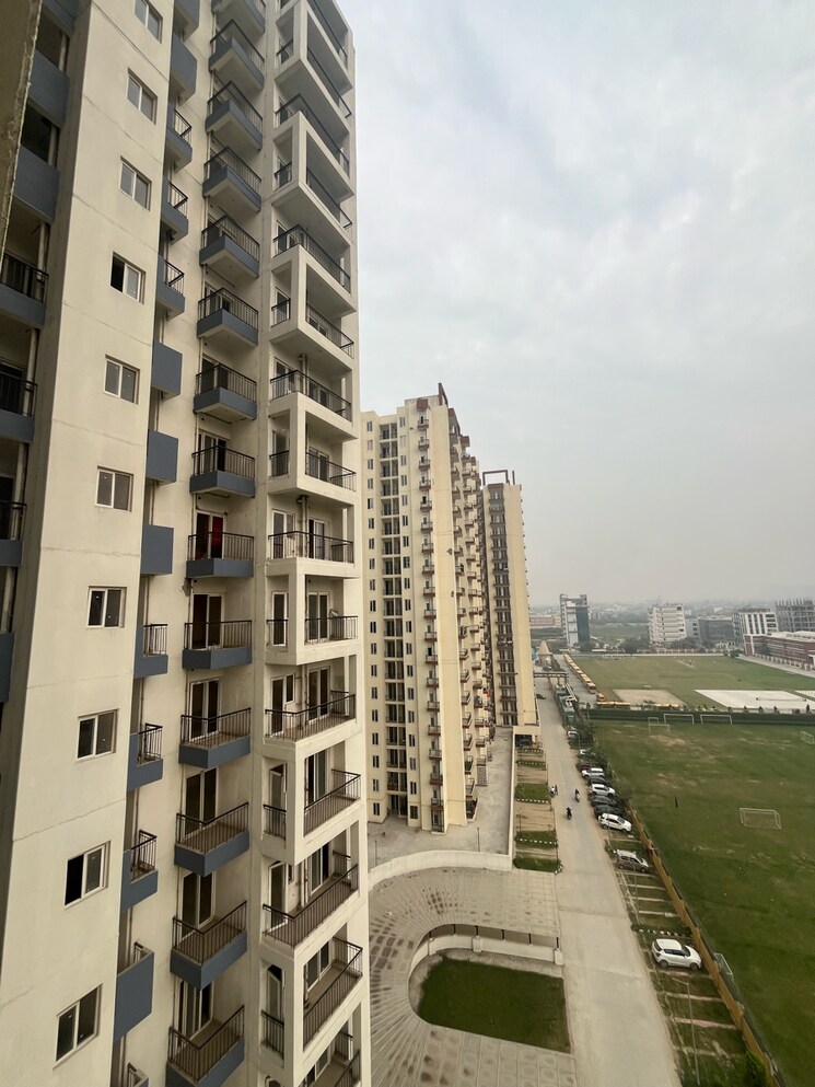 Exterior View, amrapali-ivory-heights Studio 585 Sq.Ft. Apartment In Tech Zone Greater Noida Greater Noida 9362029