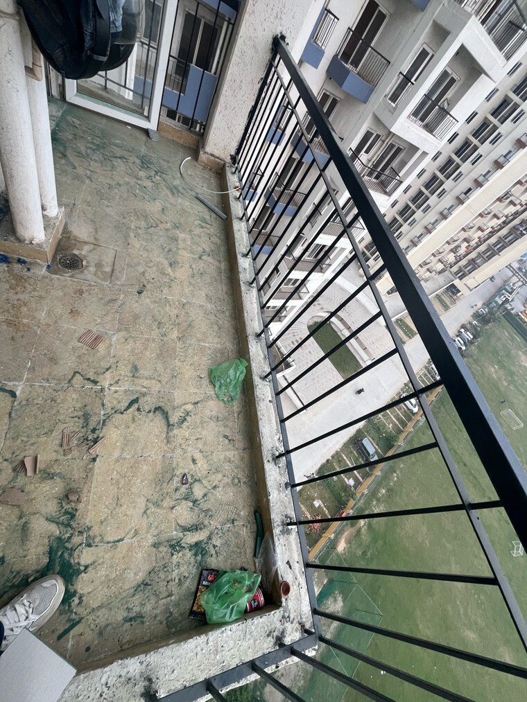 Balcony, amrapali-ivory-heights Studio 585 Sq.Ft. Apartment In Tech Zone Greater Noida Greater Noida 9362029