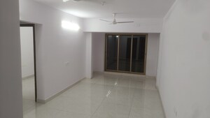 Room in 2 BHK Apartment at UK Iridium, Kandivali East – for Rent