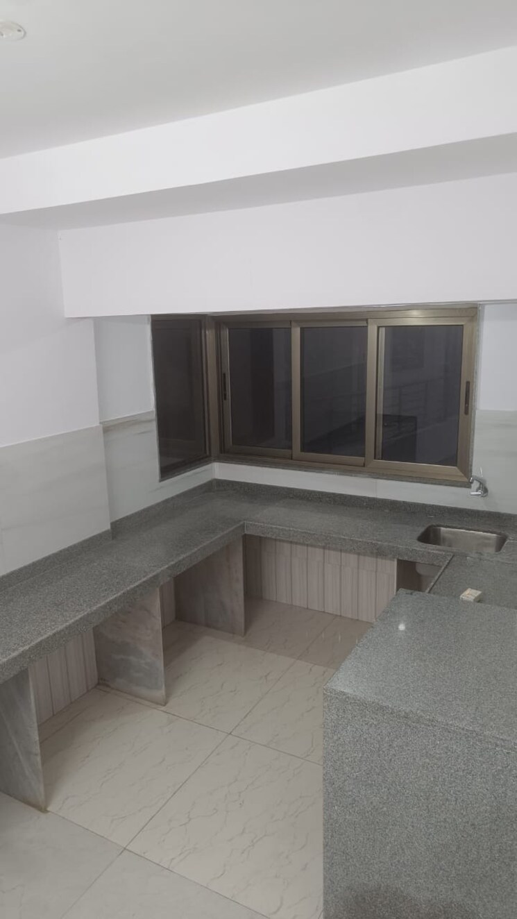 Kitchen, uk-iridium 2 Bedroom 544 Sq.Ft. Apartment In Kandivali East Mumbai 9362022