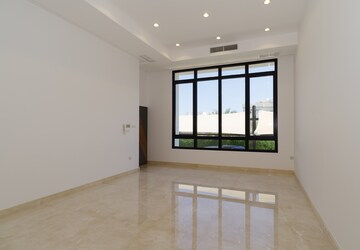 Room in 2 BHK Apartment at The Baya Victoria, Byculla – for Rent