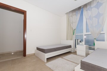 Bedroom in 2 BHK Apartment at Sigma Emerald, Santacruz East – for Rent