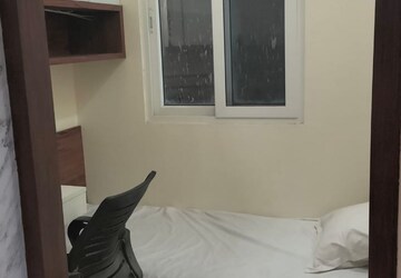 Room in 2.5 BHK Apartment at Vrindavan Yojna – for Sale