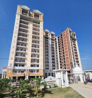 2.5 BHK Apartment For Sale in Vrindavan Yojna