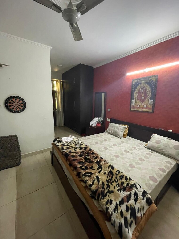 Bedroom, malibu town 3 Bedroom 250 Sq.Yd. Builder Floor In Malibu Town Gurgaon 9362118