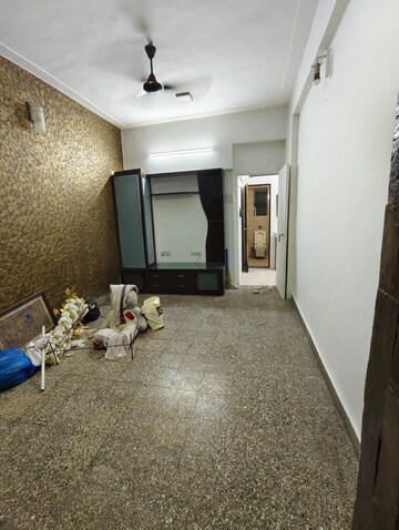 2 BHK Apartment For Rent in Nityanand Baug, Chembur