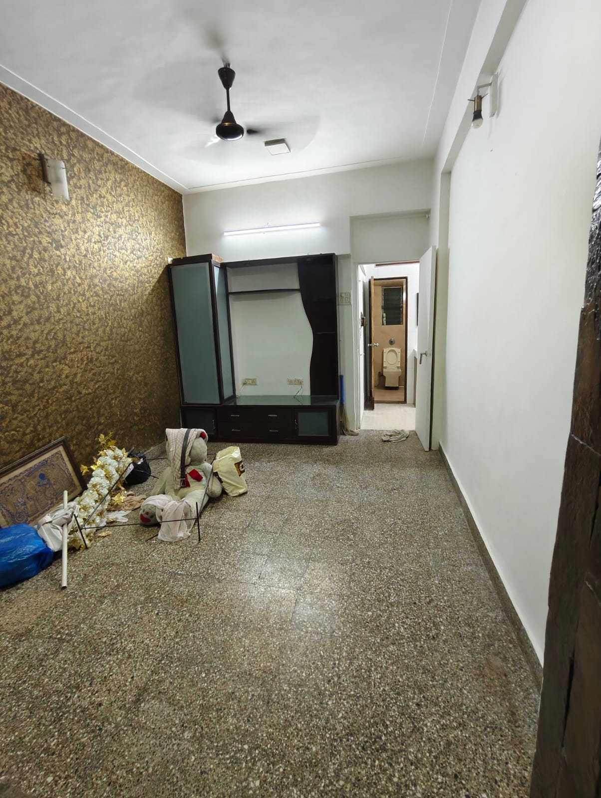 2 BHK Apartment For Rent in Nityanand Baug