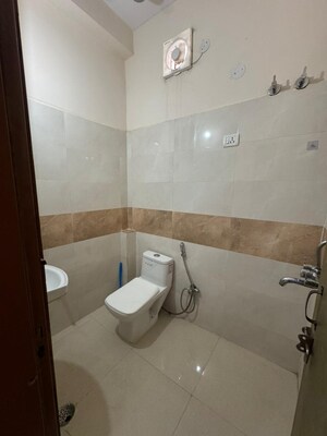 Bathroom in 2 BHK Builder Floor at Sector 31 – for Rent