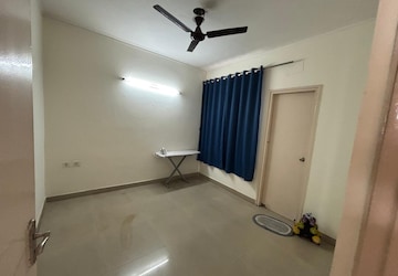 Room in 3 BHK Builder Floor at Orchid Island, Sector 51 – for Rent