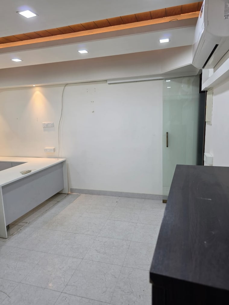 Floor Plan, manek-smruti Commercial Office Space 850 Sq.Ft. In Vile Parle East Mumbai 9362208