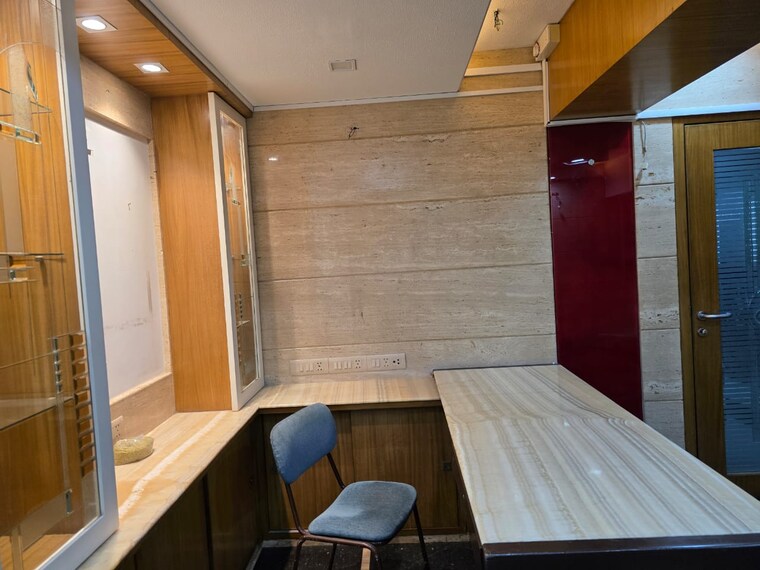 Team Area, manek-smruti Commercial Office Space 850 Sq.Ft. In Vile Parle East Mumbai 9362208