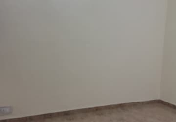 Furnished Amenities in 2 BHK Builder Floor at Sheikh Sarai – for Rent