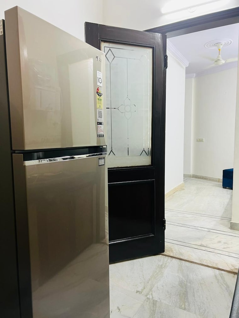 Bathroom, panchsheel vihar 1 Bedroom 450 Sq.Ft. Builder Floor In Panchsheel Vihar Delhi 9362222