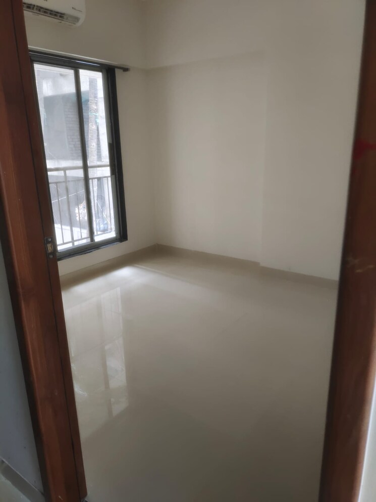 Room, ruparel-elara 2 Bedroom 550 Sq.Ft. Apartment In Kandivali West Mumbai 9362249