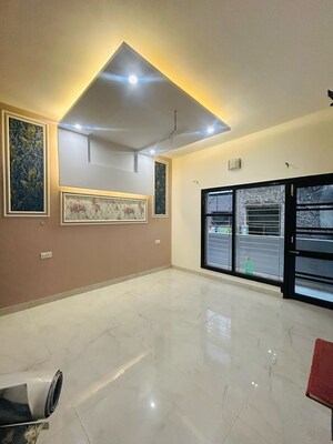 Room in 3 BHK Independent House at Sunny Enclave – for Sale