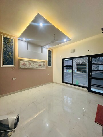 Room in 3 BHK Independent House at Sunny Enclave – for Sale