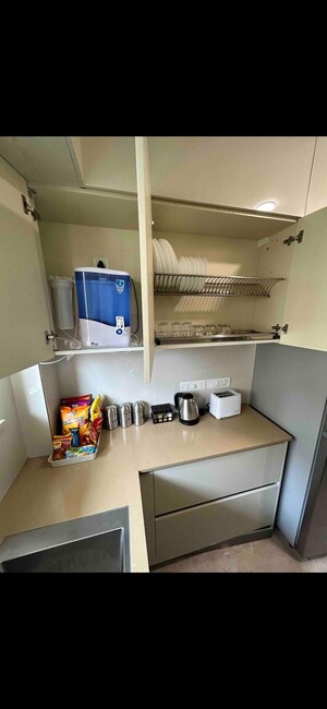 Furnished Amenities in 1 BHK Apartment at Hiranandani Regent Hill, Powai – for Rent