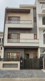 4 BHK 150 Sq.Yd. Independent House in Sector 89