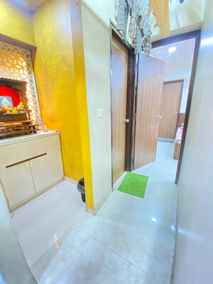 Bedroom in 2 BHK Apartment at Lodha Amara, Kolshet Road – for Rent