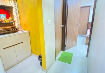 Bedroom in 2 BHK Apartment at Lodha Amara, Kolshet Road – for Rent