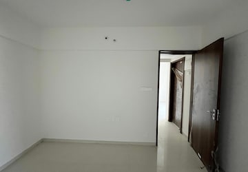 Room in 2 BHK Apartment at Bhaktamar Residency, Wadgaon Sheri – for Rent