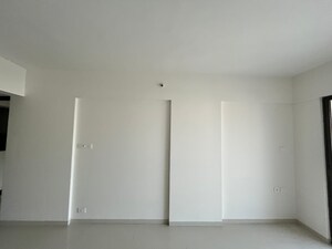 Room in 2 BHK Apartment at Bhaktamar Residency, Wadgaon Sheri – for Rent