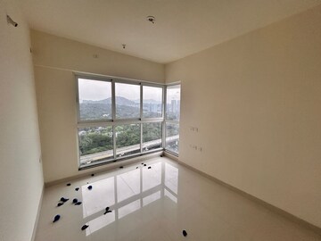 Room in 1 BHK Apartment at Sheth Avante, Kanjurmarg West – for Rent