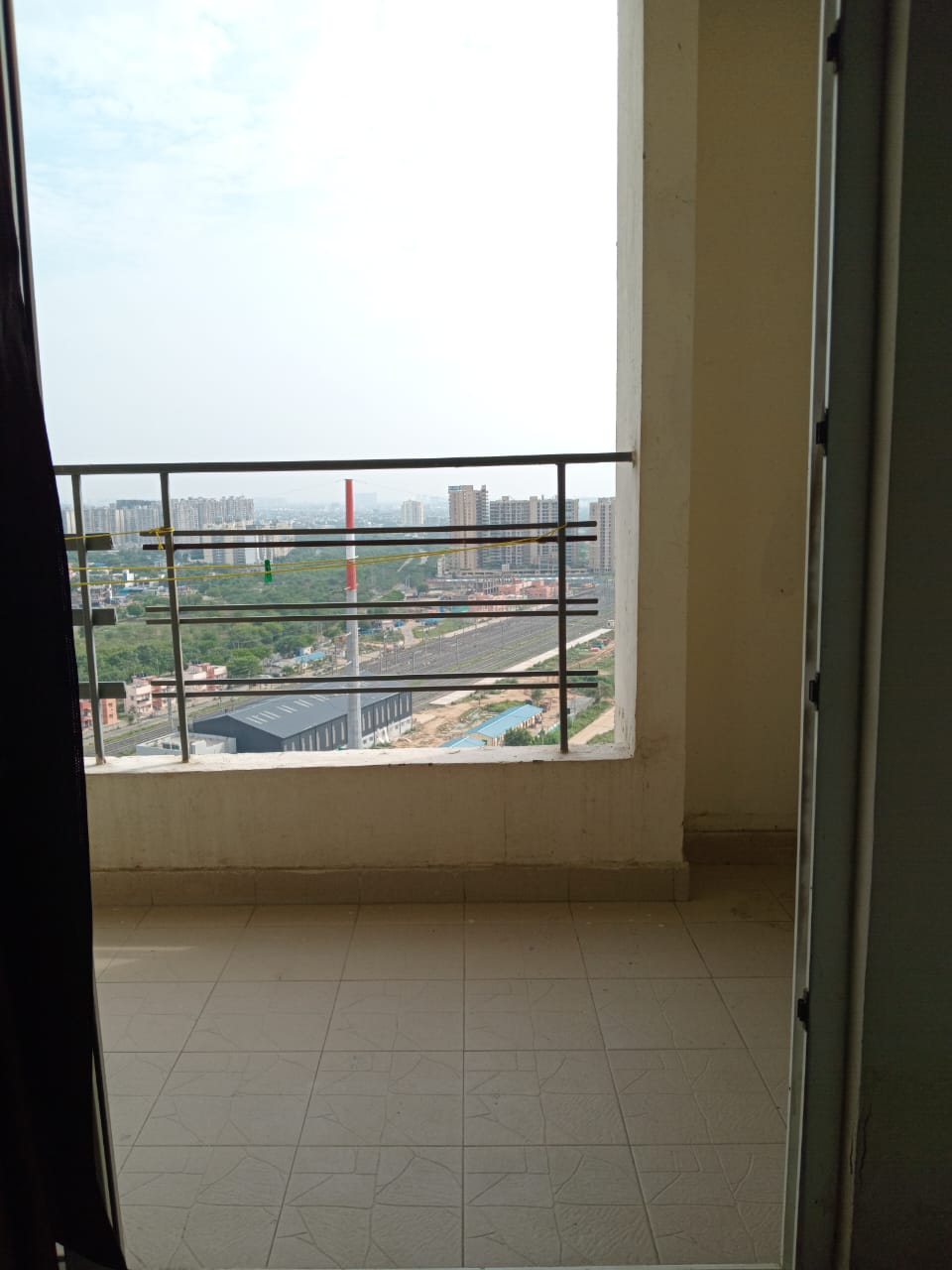 2 BHK Apartment For Sale in Nimbus Express Park View