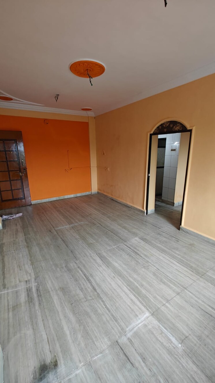 Room, silver-residency-kalyan 1 Bedroom 560 Sq.Ft. Apartment In Kalyan West Thane 9362317