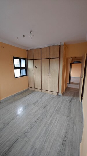 Room in 1 BHK Apartment at Silver Residency Kalyan, Kalyan West – for Sale
