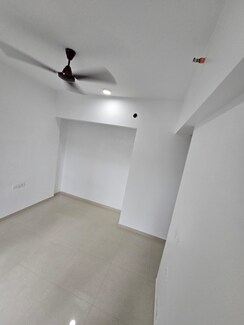 4 BHK Apartment For Sale in Kalpataru Immensa