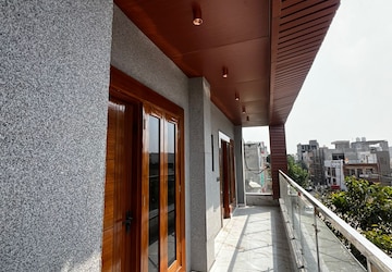 Balcony in 3 BHK Builder Floor at Sector 8 – for Sale