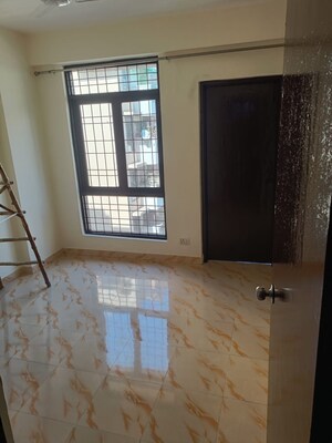 Room in 2 BHK Apartment at Apex Our Homes, Sector 37c – for Sale
