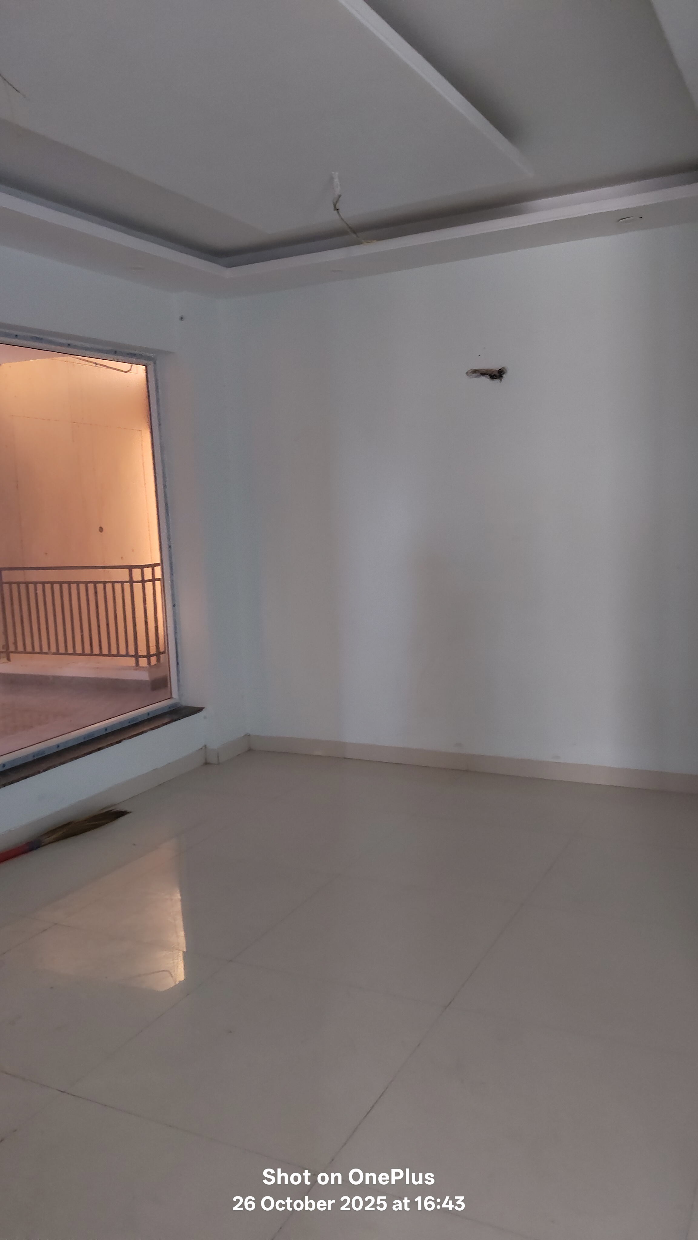 4 BHK + Servant Room Apartment For Sale in Sector 24