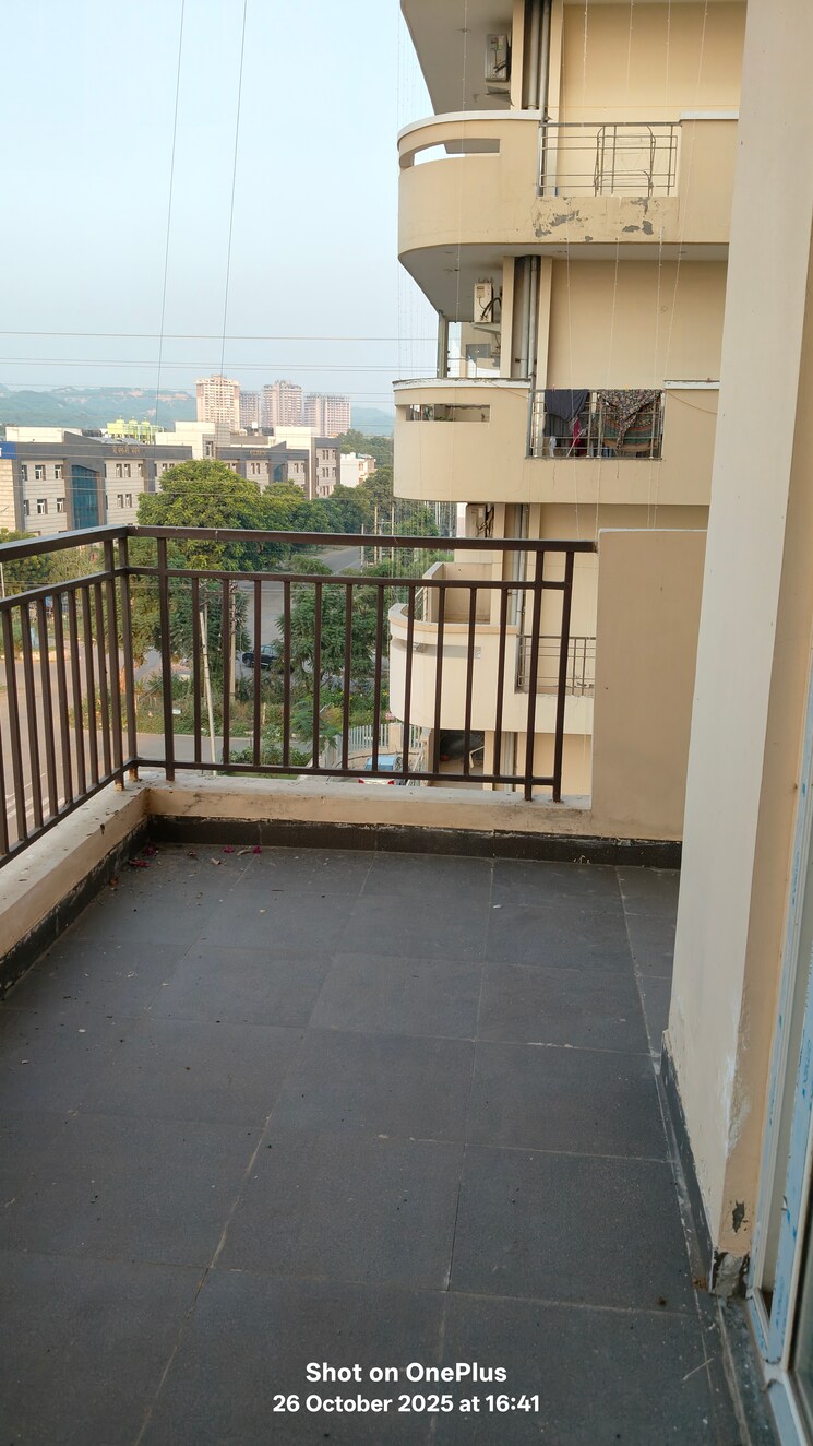 Balcony, sector 24 3.5 Bedroom 2400 Sq.Ft. Apartment In Sector 24 Panchkula 9362346