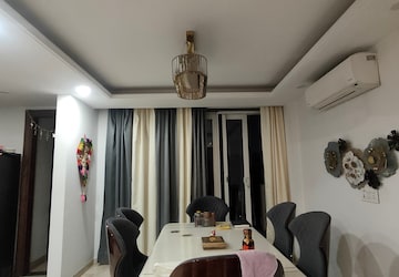 Living Room in 3 BHK Builder Floor at Sector 52 – for Rent