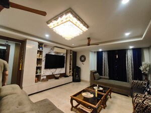 Living Room in 3 BHK Builder Floor at Sector 52 – for Rent