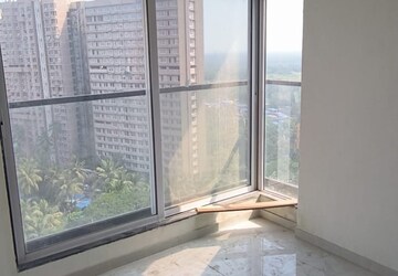 Bedroom in 2 BHK Apartment at Vaibhavlaxmi Peak 25, Vikhroli East – for Rent