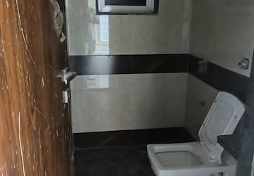 Bathroom in 2 BHK Apartment at Vaibhavlaxmi Peak 25, Vikhroli East – for Rent