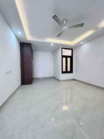 2 BHK Builder Floor For Rent in Chattarpur