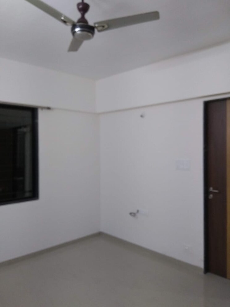 Room, deepa-chs-aundh 2 Bedroom 830 Sq.Ft. Apartment In Aundh Pune 9362388
