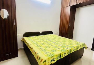 Bedroom in 2 BHK Builder Floor at Sector 31 – for Rent