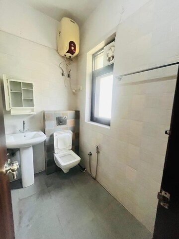Bathroom in 2 BHK Builder Floor at Sector 31 – for Rent